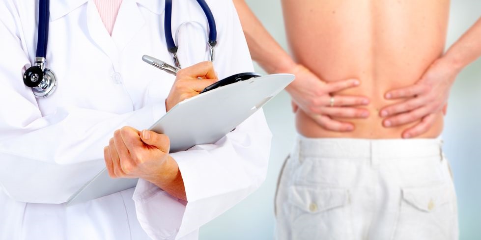 When to See a Doctor For Back Pain